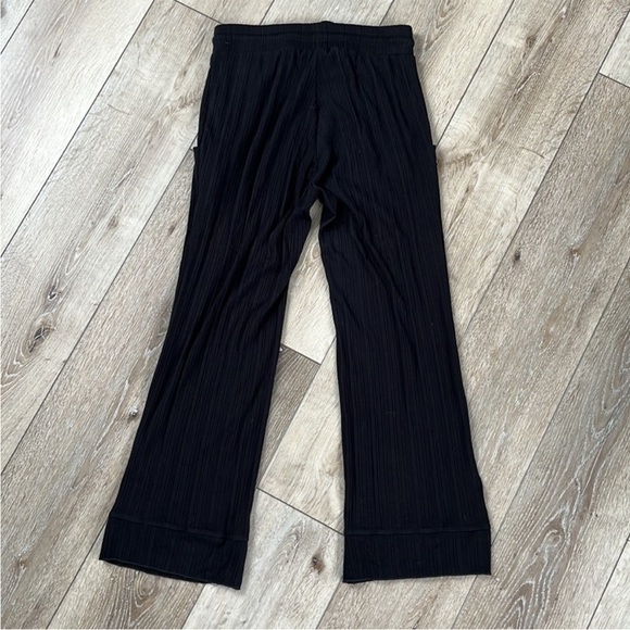 LNA Noma Drawstring Black Pants With Grommet and Ribbed Detail - Picture 6 of 12